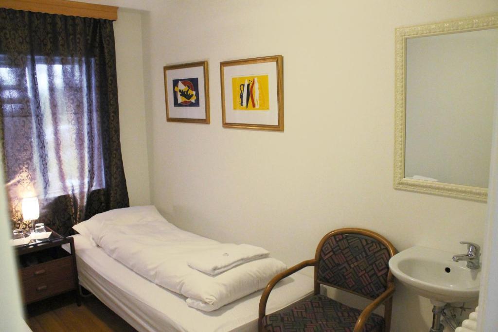 Husavik Guesthouse Værelse billede